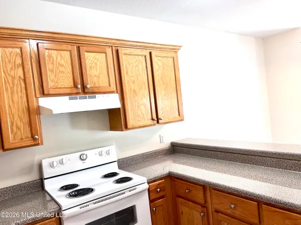 $995 | 15812 Adam Road, Unit 311, Biloxi, MS 39532