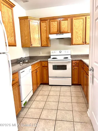 $995 | 15812 Adam Road, Unit 311, Biloxi, MS 39532