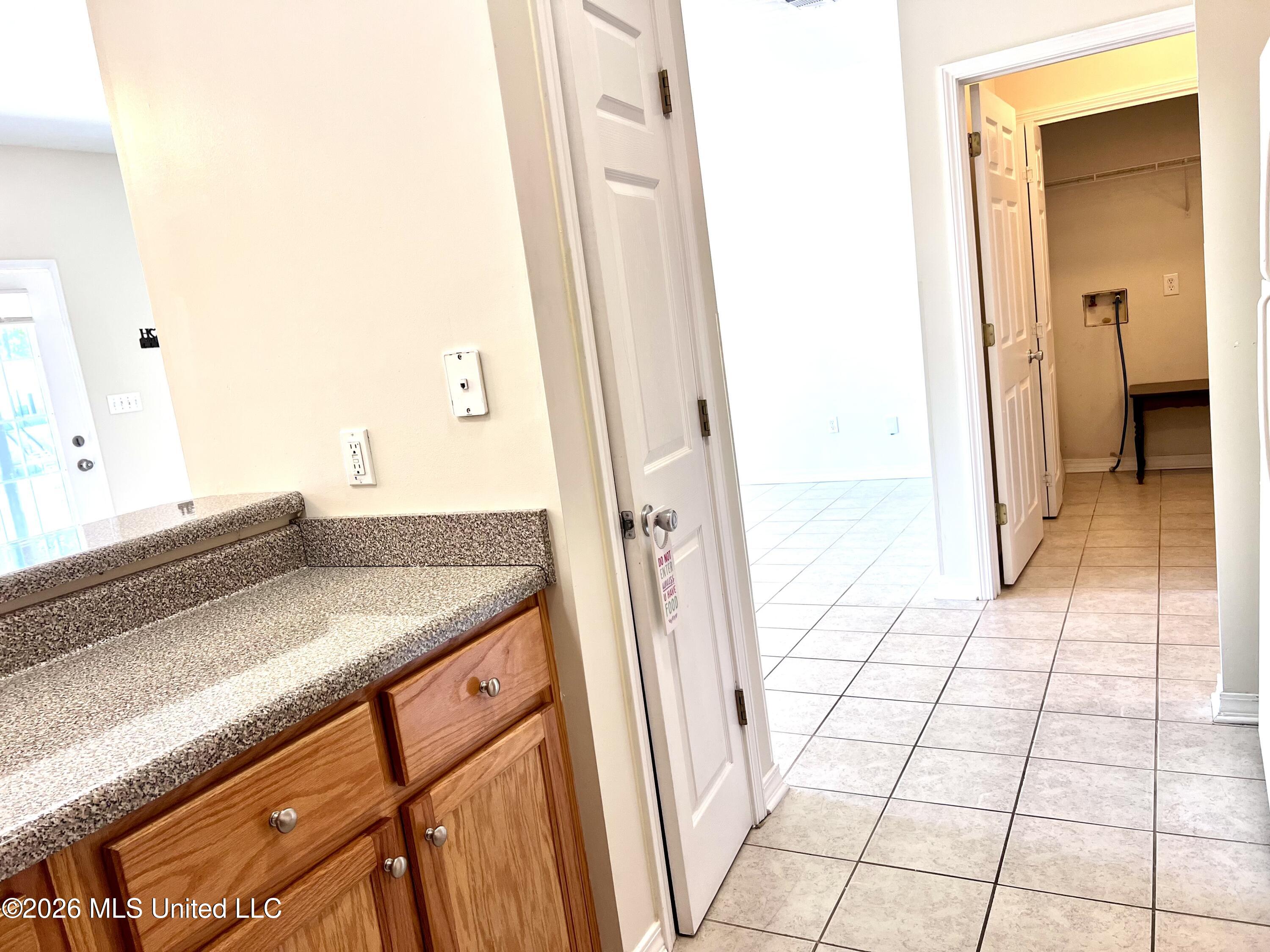 15812 Adam Road, Unit 311 Biloxi, MS 39532 - Photo 18 of 19 IMG_3285