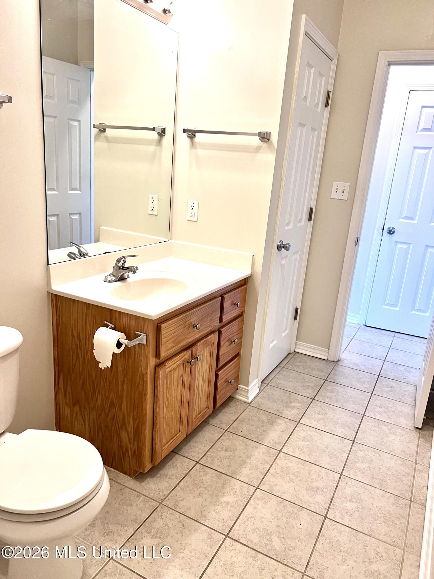 15812 Adam Road, Unit 311 Biloxi, MS 39532 - Photo 25 of 33 IMG_3300