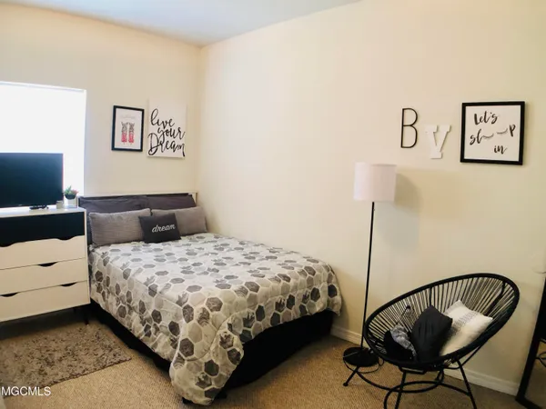 $995 | 15812 Adam Road, Unit 311, Biloxi, MS 39532