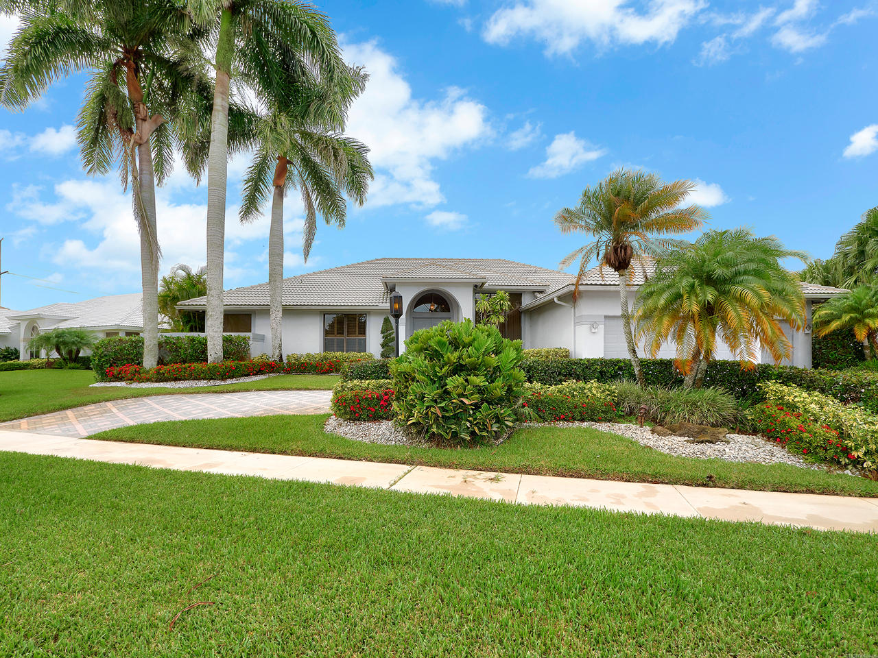 10523 Stonebridge Boulevard Boca Raton, FL 33498 - Photo 3 of 15 Front View