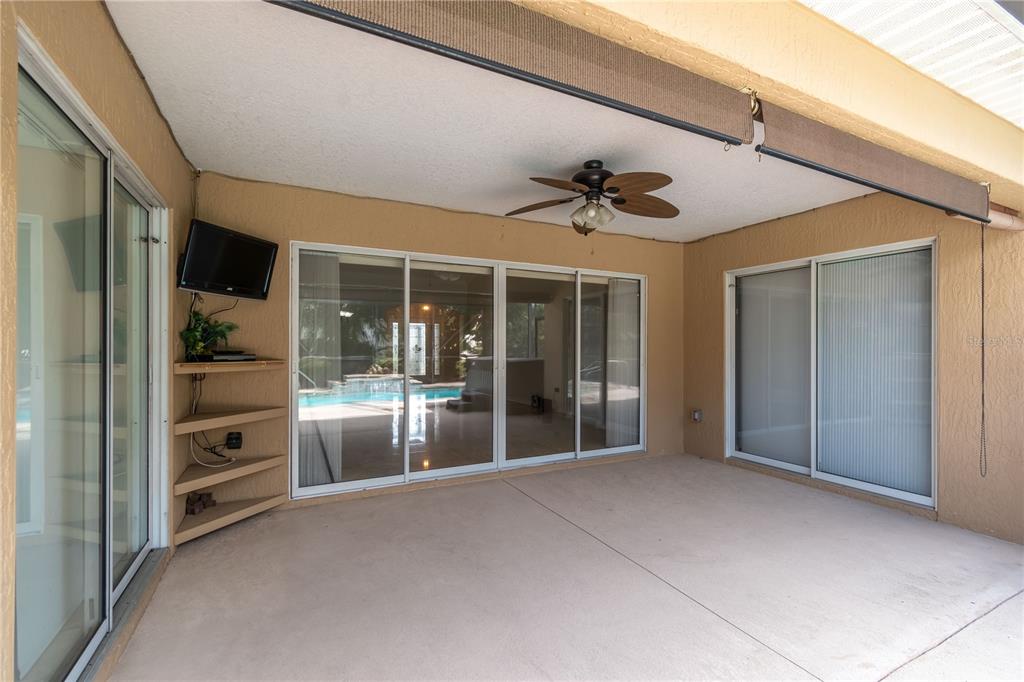 15692 Southwest 11th Court Road Ocala, FL 34473 - Photo 14 of 49 a view of an entryway with a livingroom