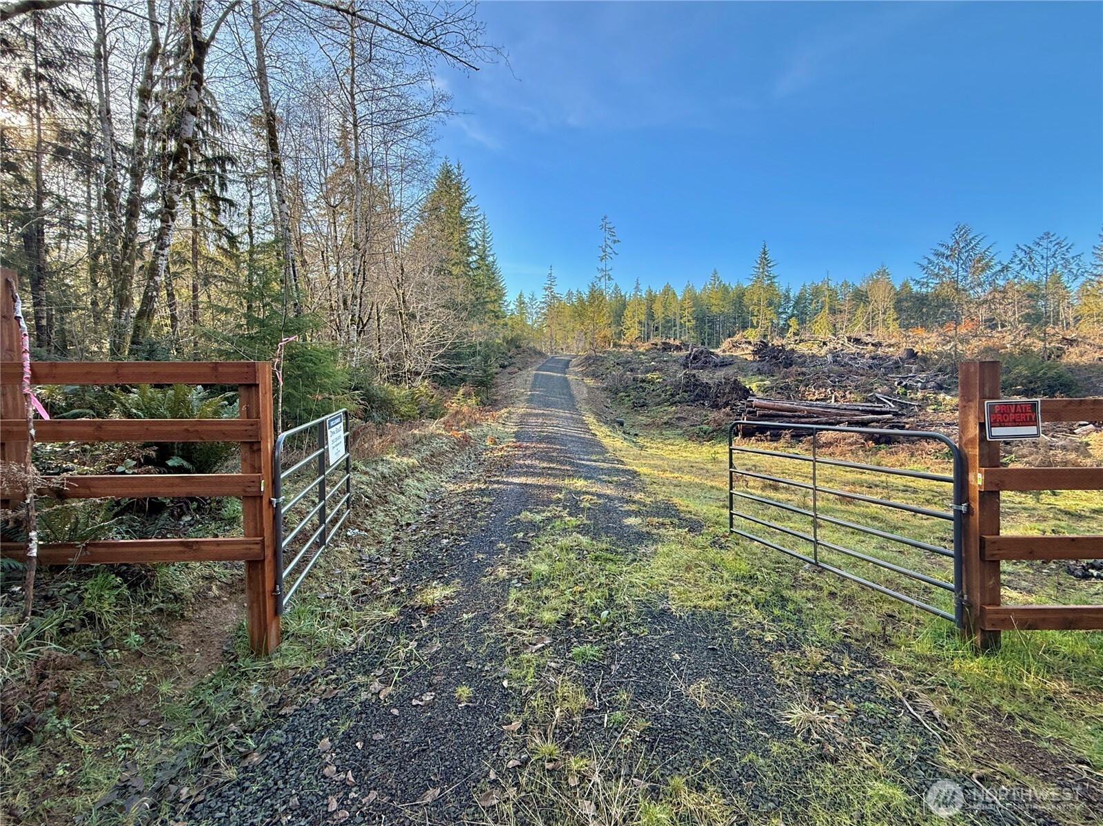 255 East Solbakk Veien Road Shelton, WA 98584 - Photo 24 of 34 a view of an outdoor space