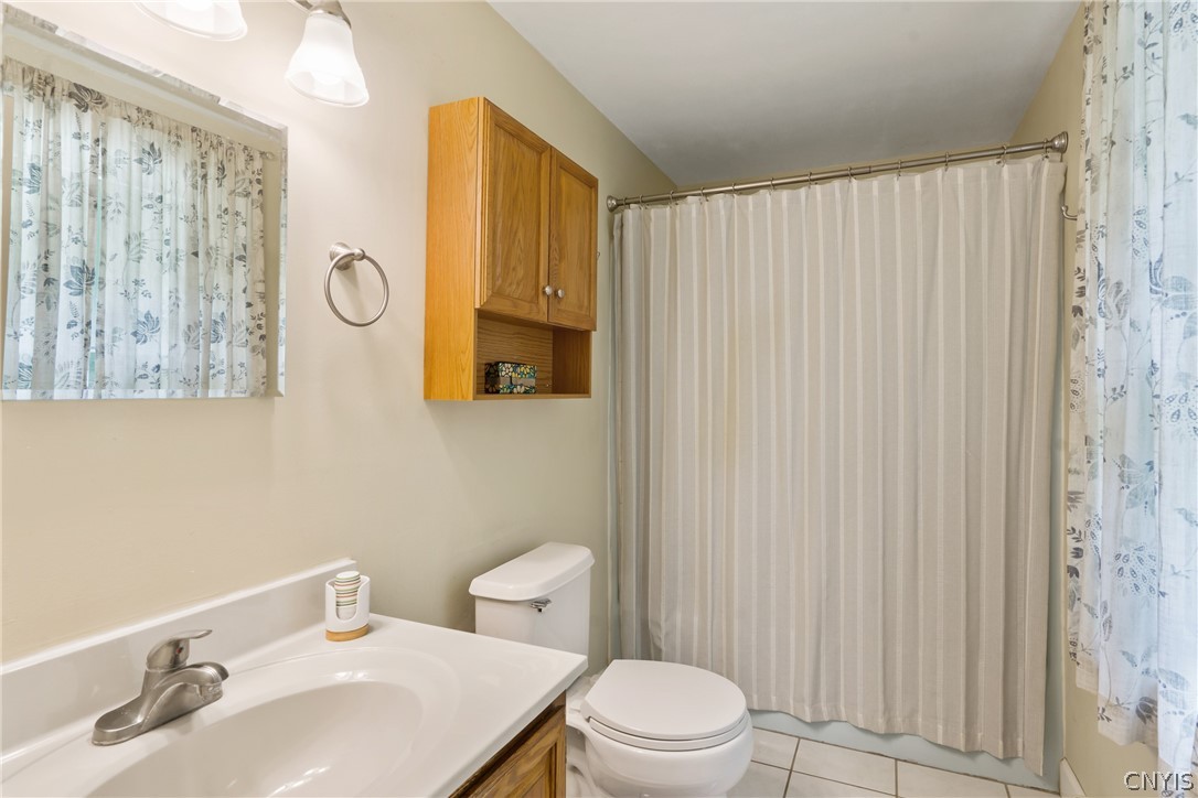 79 Hickory Grove Road Granby, NY 13069 - Photo 24 of 41