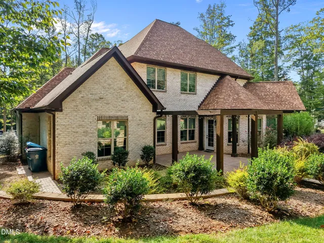 $875,000 | 6405 Cape Wedgewood Circle, Browns Summit, NC 27214