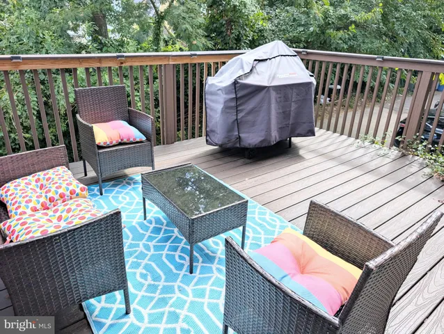 $2,100 | 320 Spruce Street, Glenolden, PA 19036