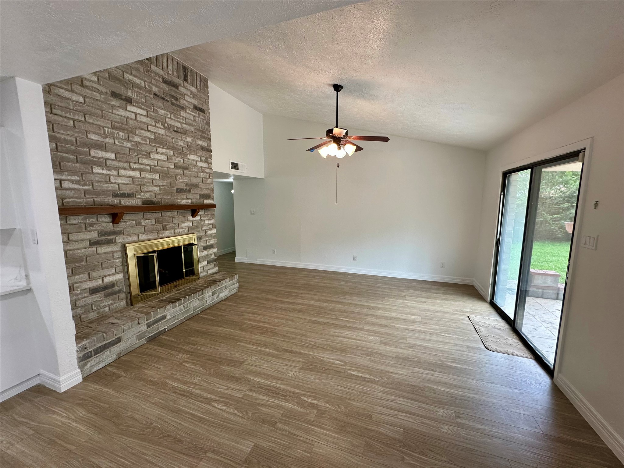 22722 Hawkwood Drive Spring, TX 77373 - Photo 6 of 30
