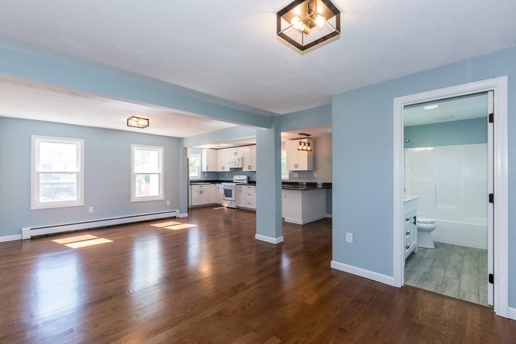 54 Aldrich Road Bridgewater, MA 02324 - Photo 5 of 30 Gallery Image 5