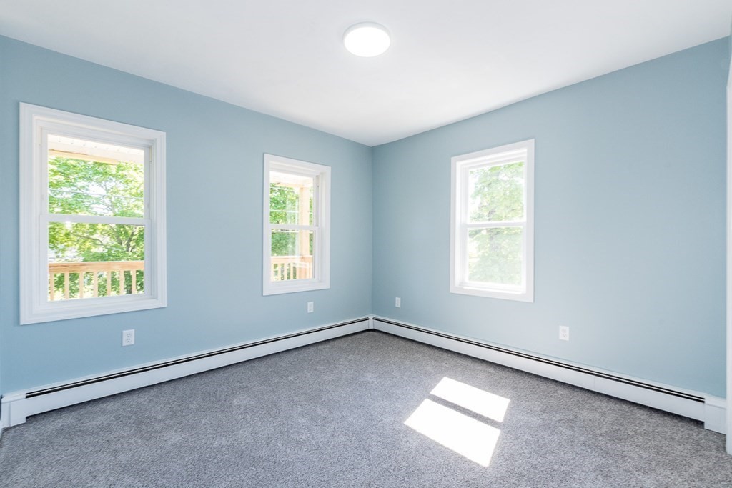 54 Aldrich Road Bridgewater, MA 02324 - Photo 8 of 30 Gallery Image 8