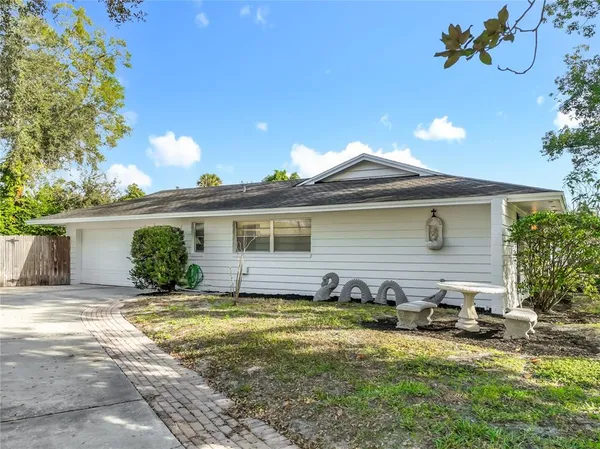 $499,000 | 415 Hermitage Drive, Altamonte Springs, FL 32701