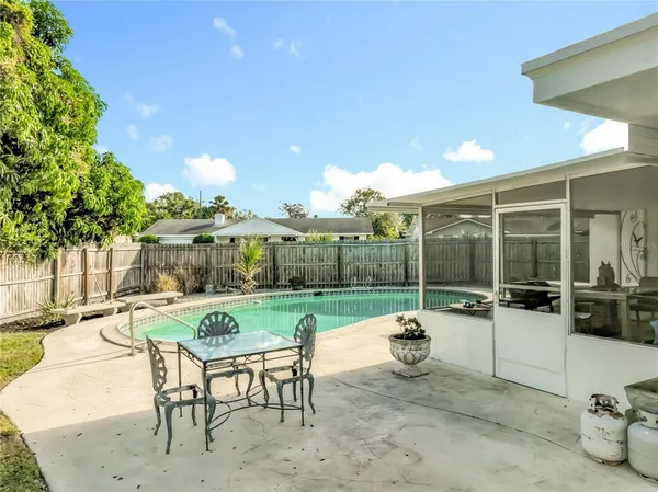 $499,000 | 415 Hermitage Drive, Altamonte Springs, FL 32701