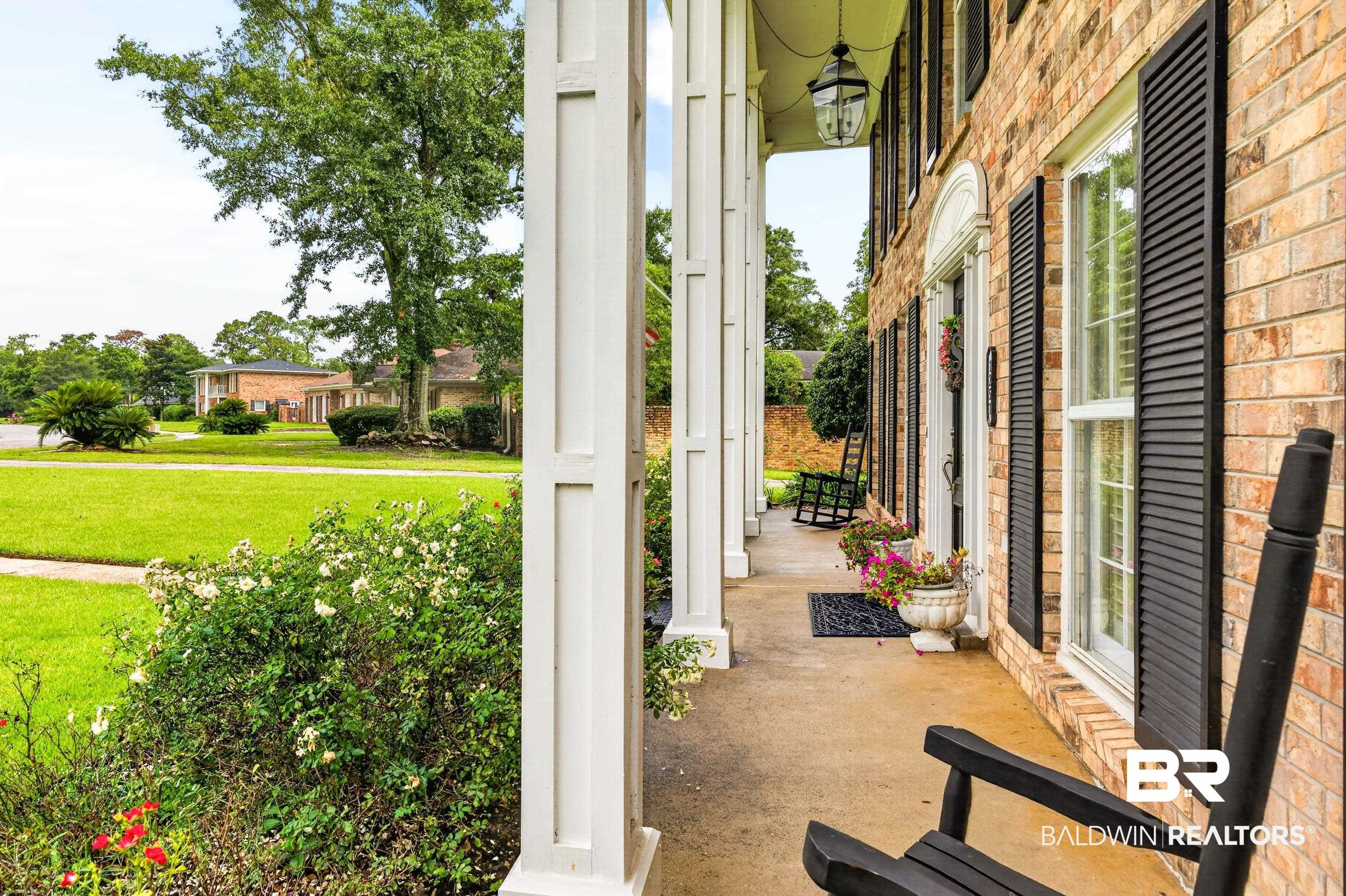 1251 East Spring Valley Drive Mobile, AL 36693 - Photo 7 of 59