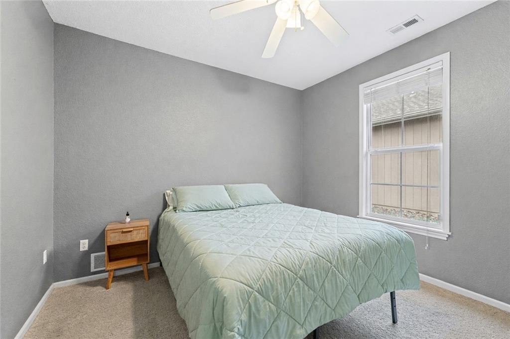 5237 Carson Drive Lawrence, KS 66049 - Photo 16 of 20