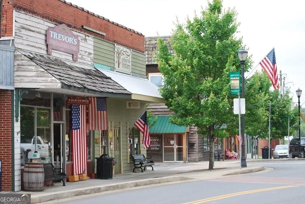 179 Summit View Lane Ellijay, GA 30540 - Photo 17 of 19 Downtown Ellijay