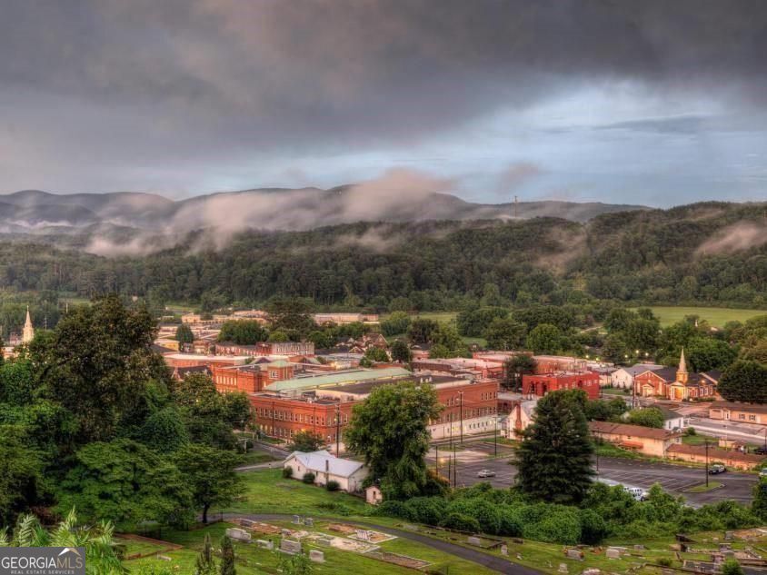 179 Summit View Lane Ellijay, GA 30540 - Photo 18 of 19 Downtown Ellijay