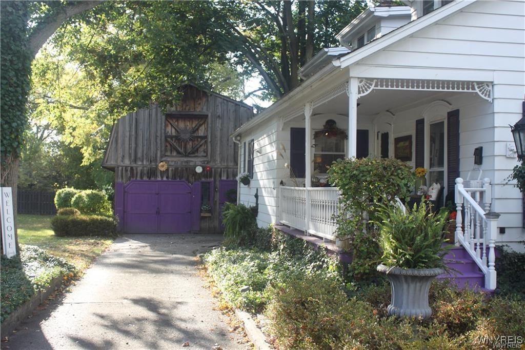 78 Evans Street Amherst, NY 14221 - Photo 2 of 50