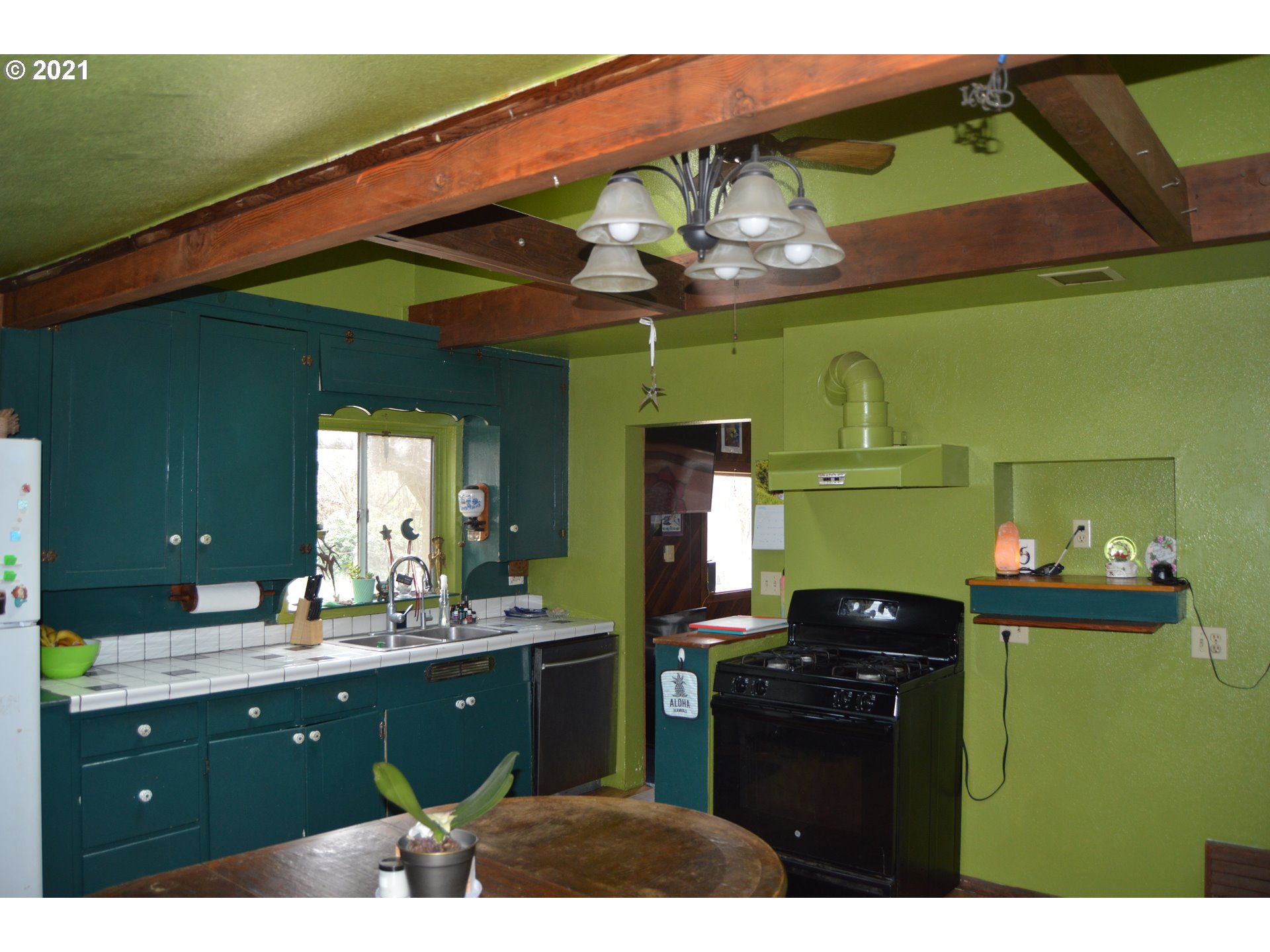 93574 Horton Road Blachly, OR 97412 - Photo 15 of 32 Gallery Image 15