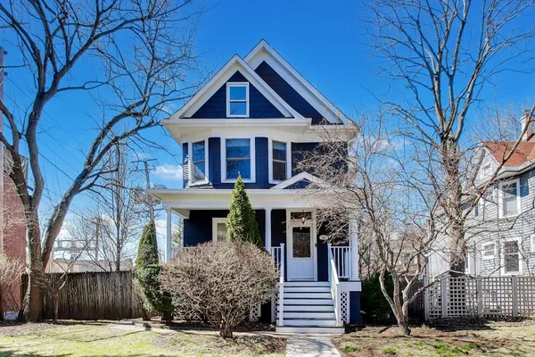 $1,199,000 | 749 12th Street, Wilmette, IL 60091