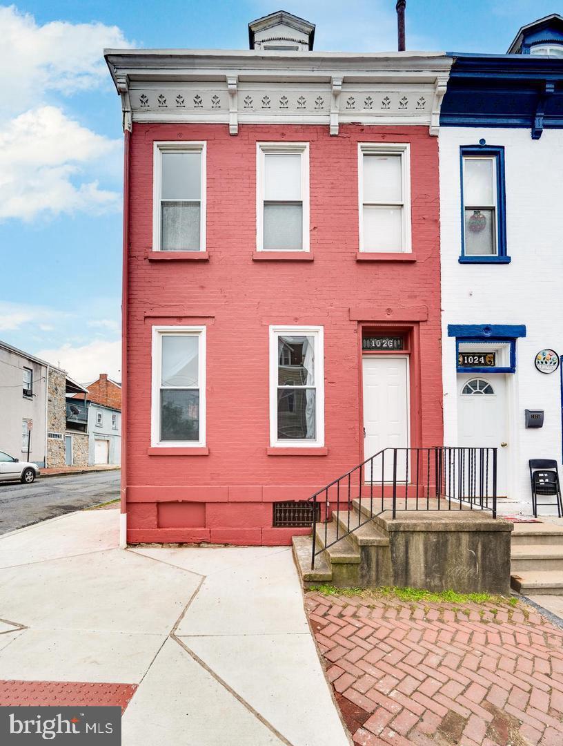 1026 Spring Street Reading, PA 19604 - Photo 1 of 18 Gallery Image 1