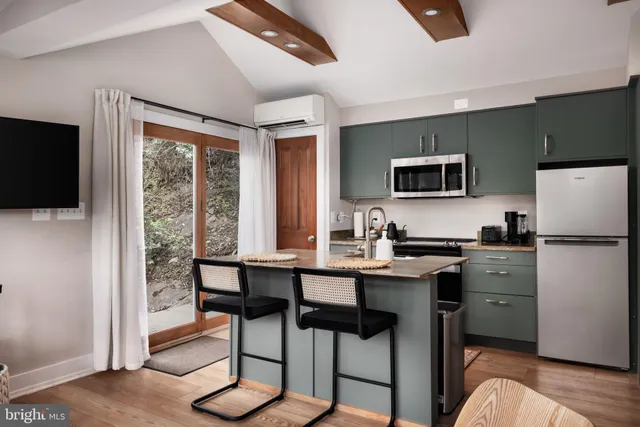 $2,450 | 730 Bennys Beach Road, Front Royal, VA 22630