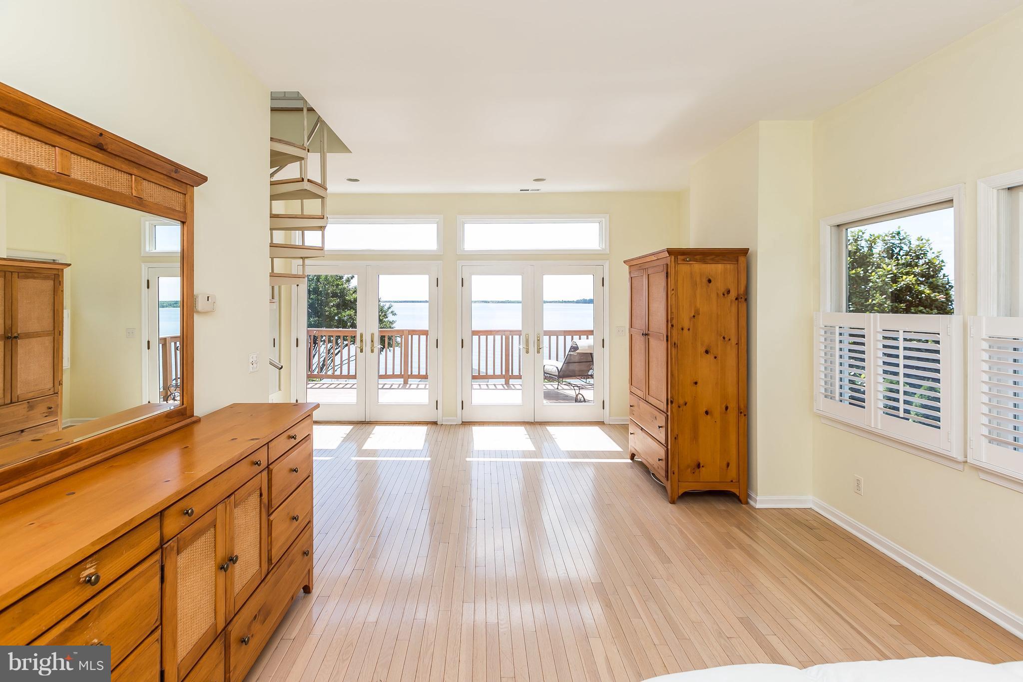 2507 Barrison Point Road Baltimore, MD 21221 - Photo 16 of 30 Check out that view!