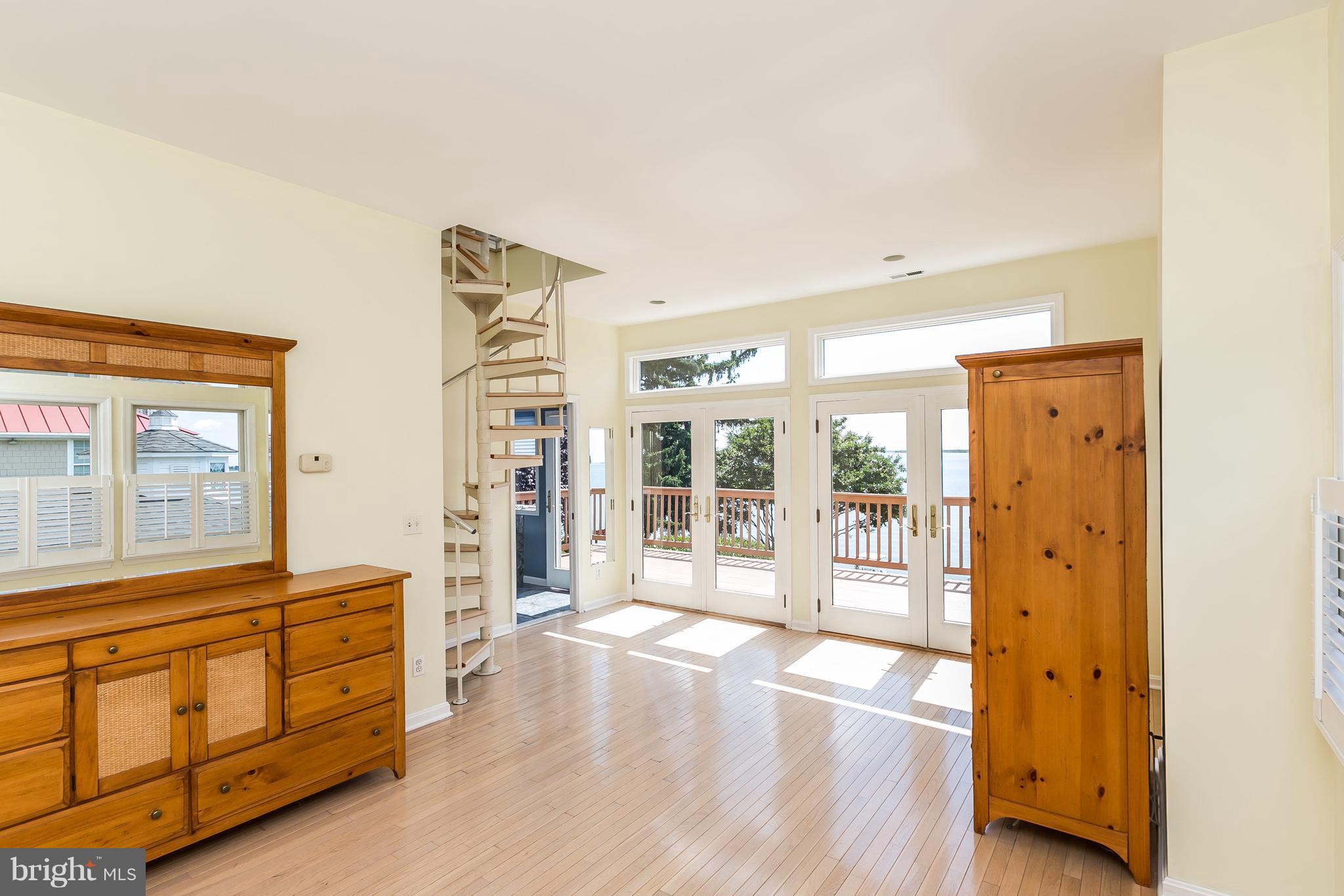 2507 Barrison Point Road Baltimore, MD 21221 - Photo 17 of 30 Expansive Master Bedroom with Deck