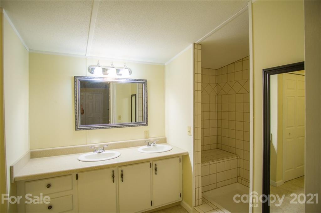 502 Gorman Bridge Road Asheville, NC 28806 - Photo 15 of 30 Gallery Image 15