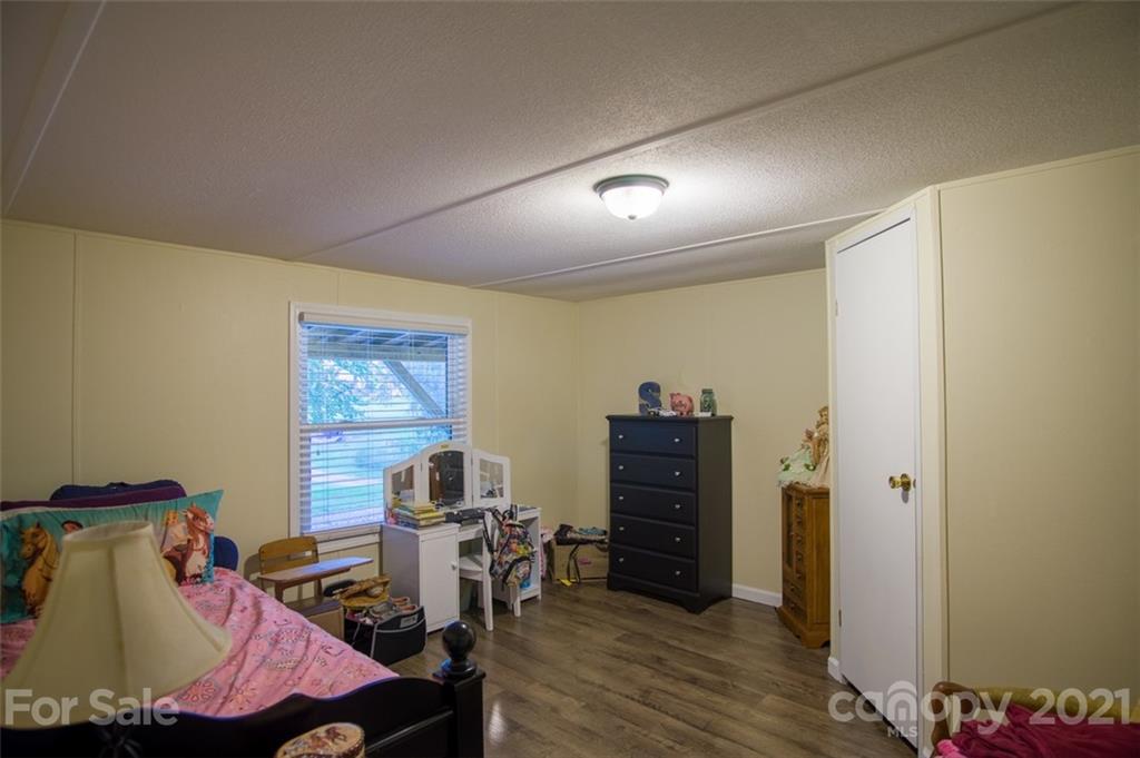 502 Gorman Bridge Road Asheville, NC 28806 - Photo 18 of 30 Gallery Image 18