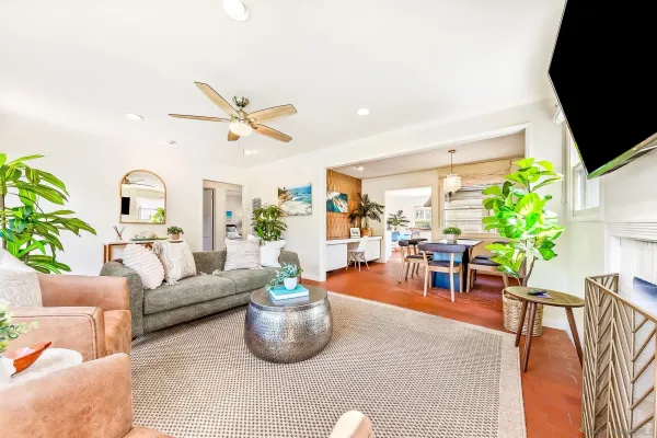 $6,900 | 723 Arenas Street, La Jolla, CA 92037