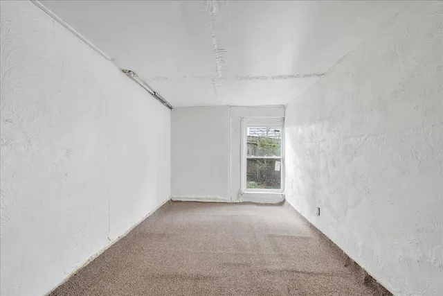 $270,000 | 604 Elm Avenue Southeast, Roanoke, VA 24013