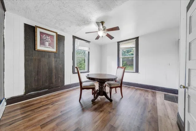 $270,000 | 604 Elm Avenue Southeast, Roanoke, VA 24013