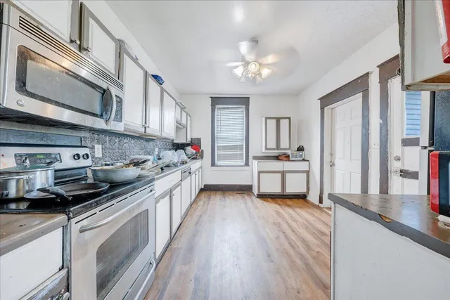 $270,000 | 604 Elm Avenue Southeast, Roanoke, VA 24013