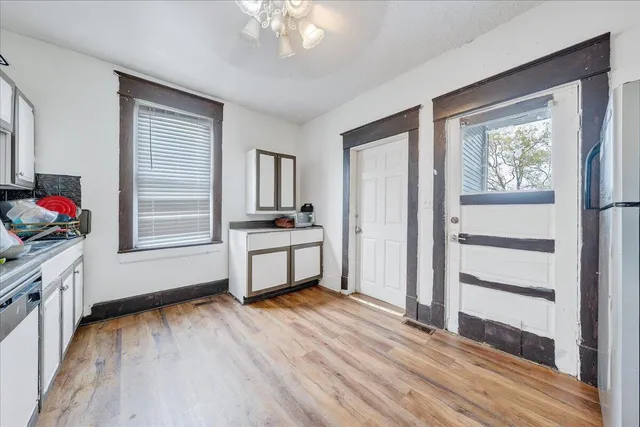 $270,000 | 604 Elm Avenue Southeast, Roanoke, VA 24013