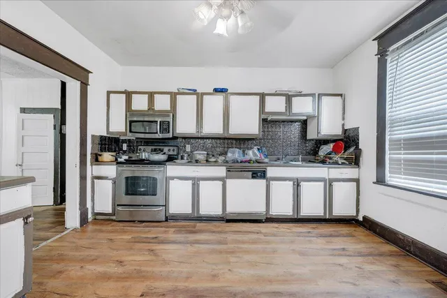 $270,000 | 604 Elm Avenue Southeast, Roanoke, VA 24013