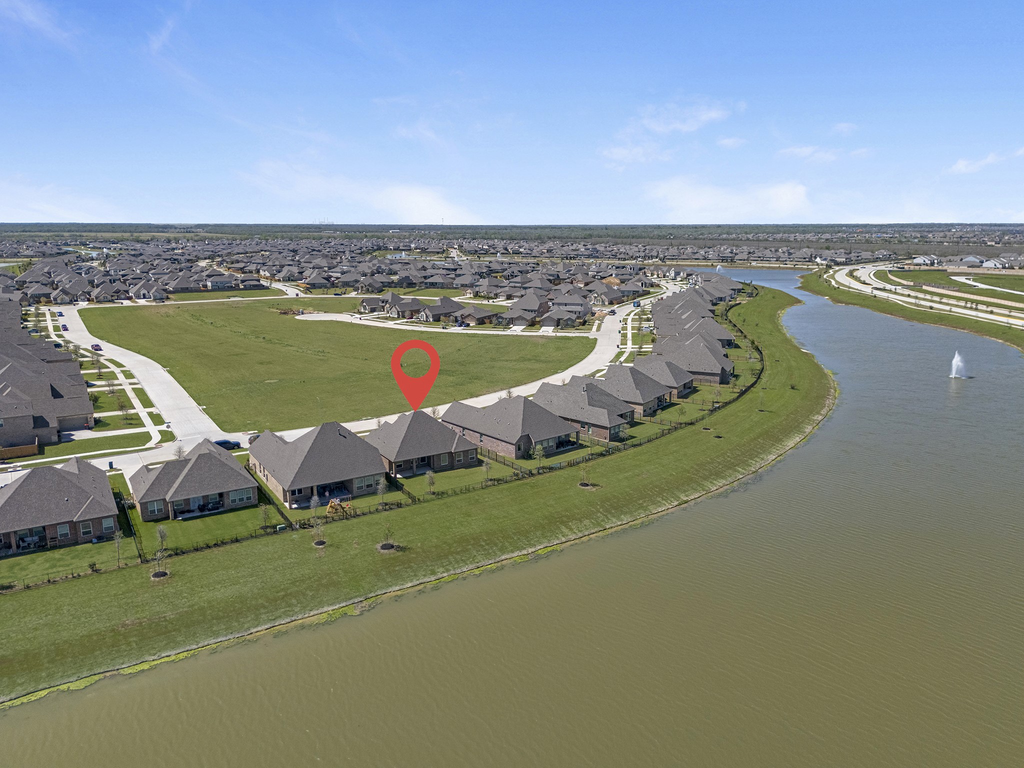 2135 Tioga Vw Drive Rosharon, TX 77583 - Photo 3 of 24