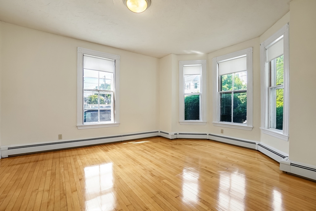 57 Lawrence Street Waltham, MA 02451 - Photo 12 of 32