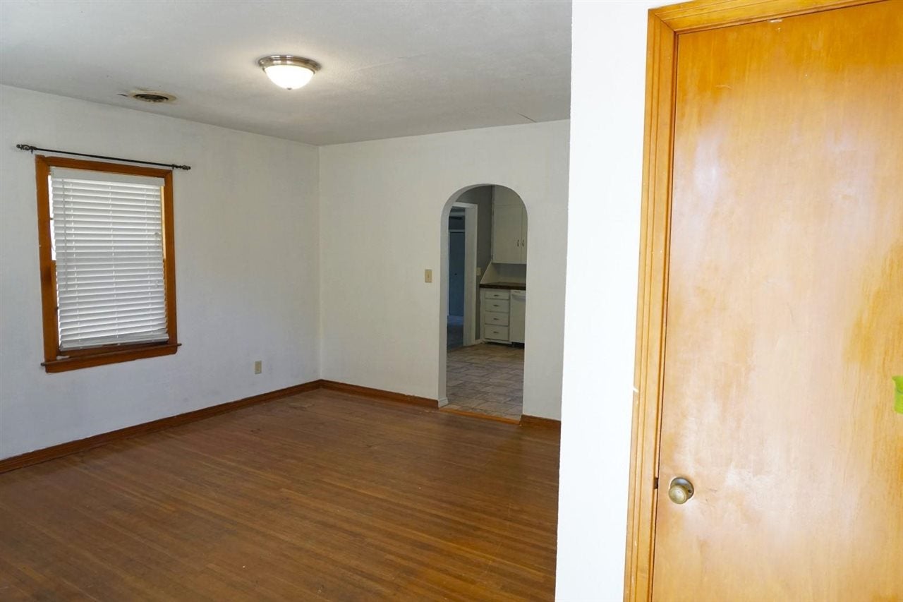 711 Maple Street Perry, OK 73077 - Photo 4 of 26 Gallery Image 4