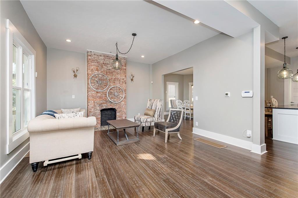 622 North Hamilton Avenue Indianapolis, IN 46201 - Photo 4 of 39