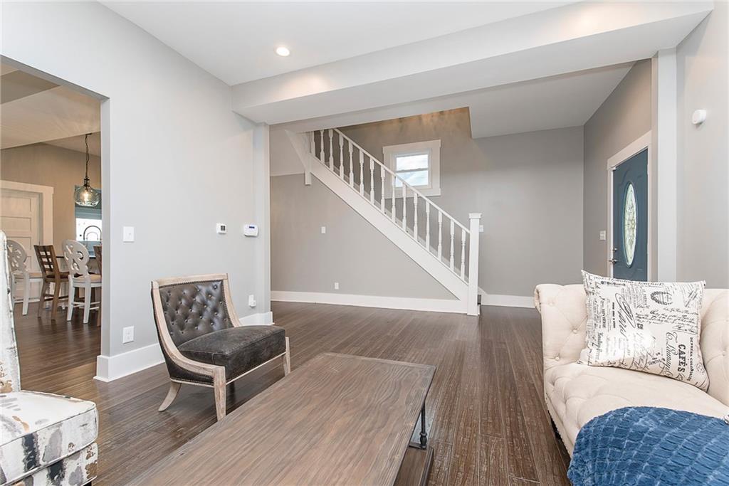 622 North Hamilton Avenue Indianapolis, IN 46201 - Photo 6 of 39