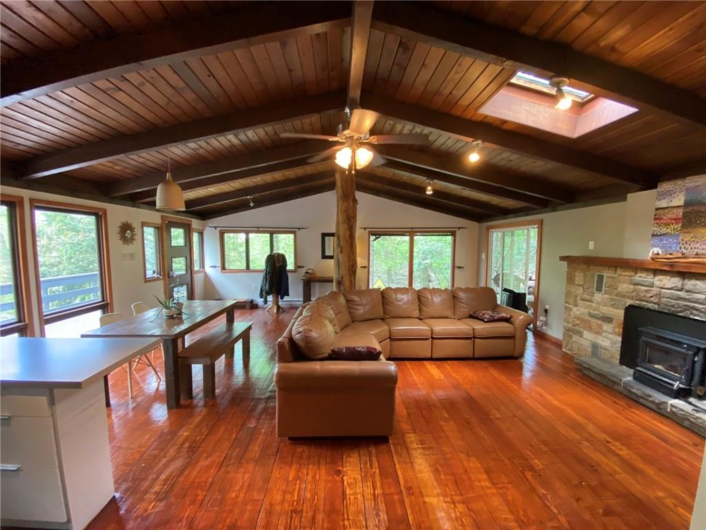 224 Snowshoe Road Acme, PA 15610 - Photo 3 of 25
