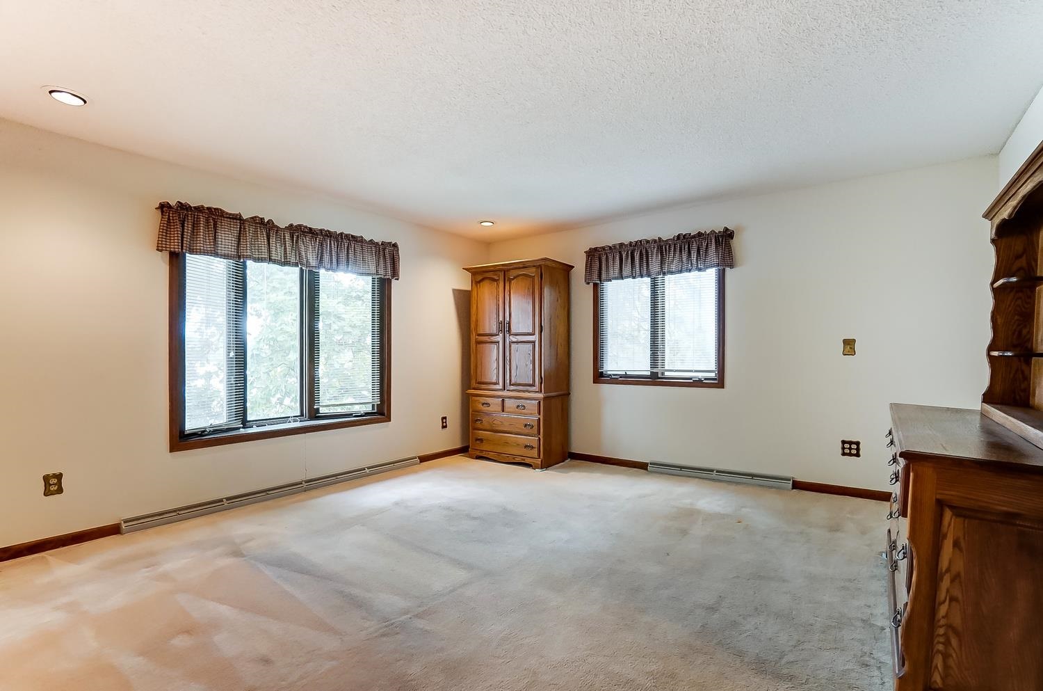 260 Spring Beach Road Rome City, IN 46784 - Photo 13 of 34