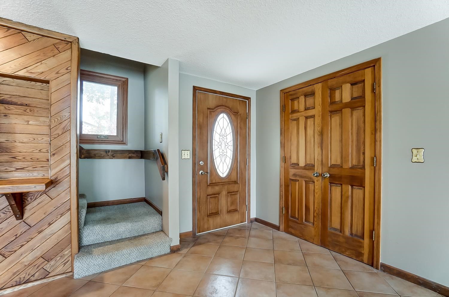 260 Spring Beach Road Rome City, IN 46784 - Photo 4 of 34