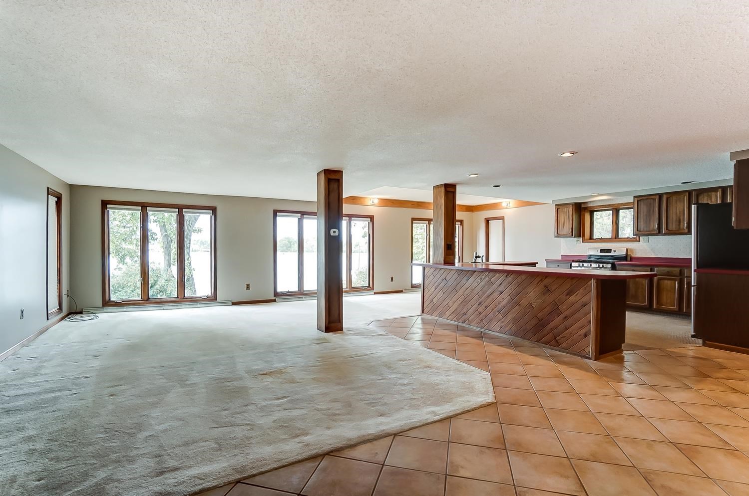260 Spring Beach Road Rome City, IN 46784 - Photo 5 of 34