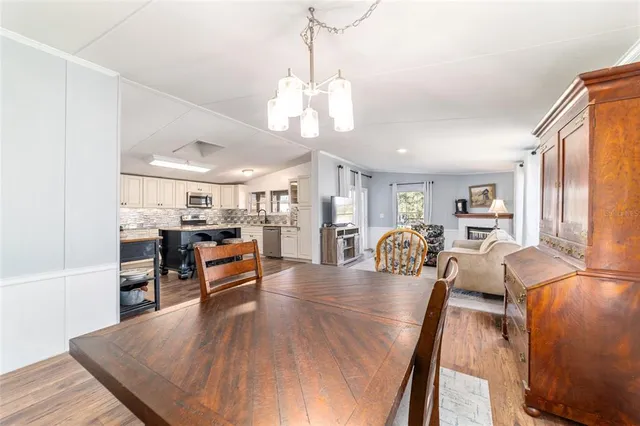 $349,900 | 1551 Southeast 160th Street, Summerfield, FL 34491