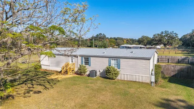 $349,900 | 1551 Southeast 160th Street, Summerfield, FL 34491