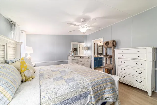 $349,900 | 1551 Southeast 160th Street, Summerfield, FL 34491