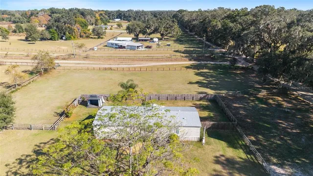 $349,900 | 1551 Southeast 160th Street, Summerfield, FL 34491