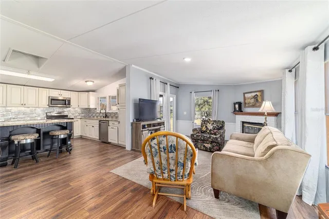 $349,900 | 1551 Southeast 160th Street, Summerfield, FL 34491