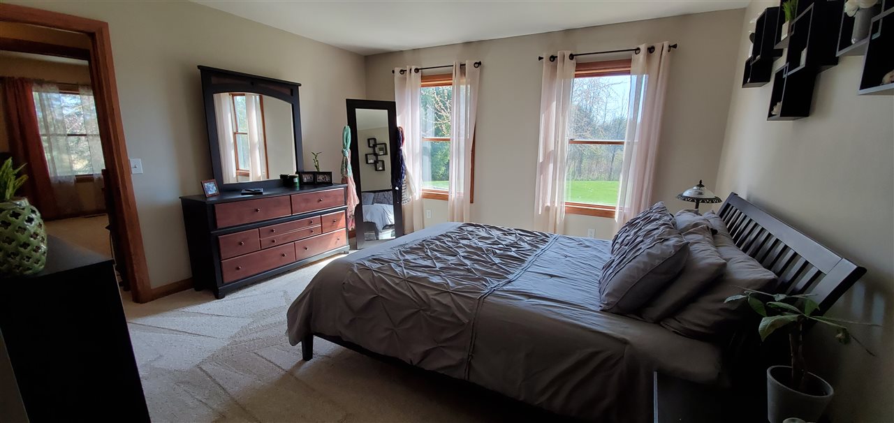 2530 East Baseline Road Mount Pleasant, MI 48858 - Photo 17 of 38 1875049-16.JPG